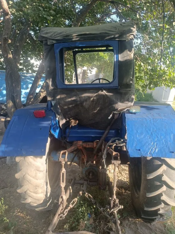 T28 traktor sotiladi 3