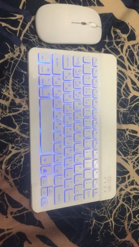 Планшет TCL с клавиатурой 1 Планшет TCL с клавиатурой 1