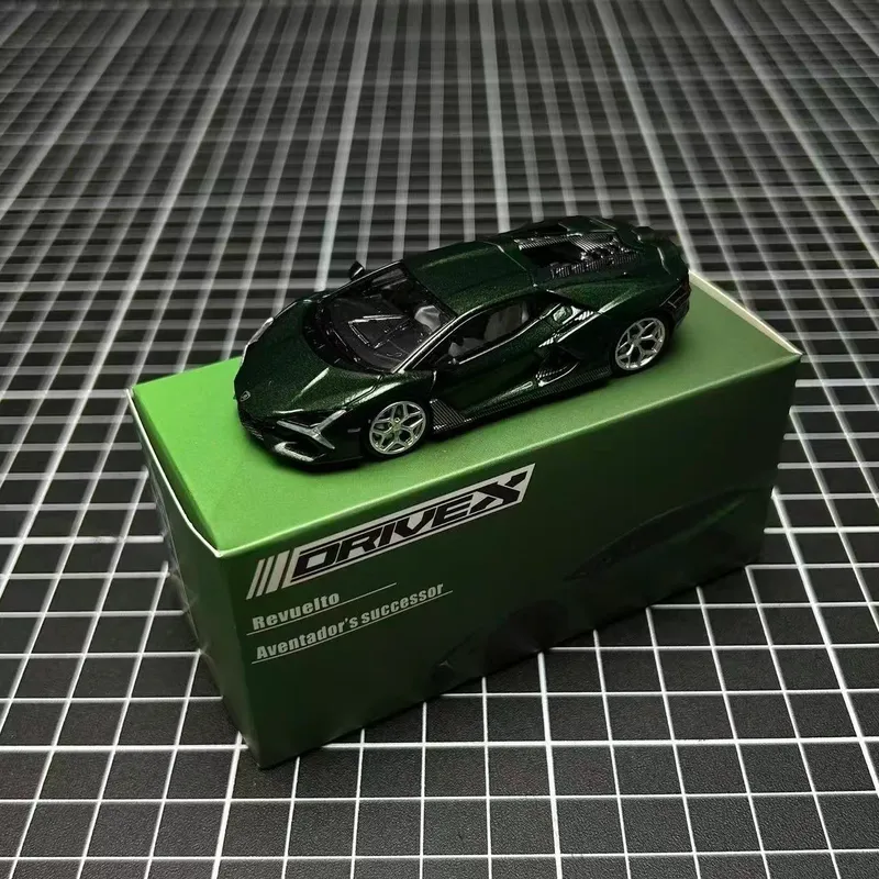 Lamborghini Revuelto машинки 1:64 / Коллекционное 4