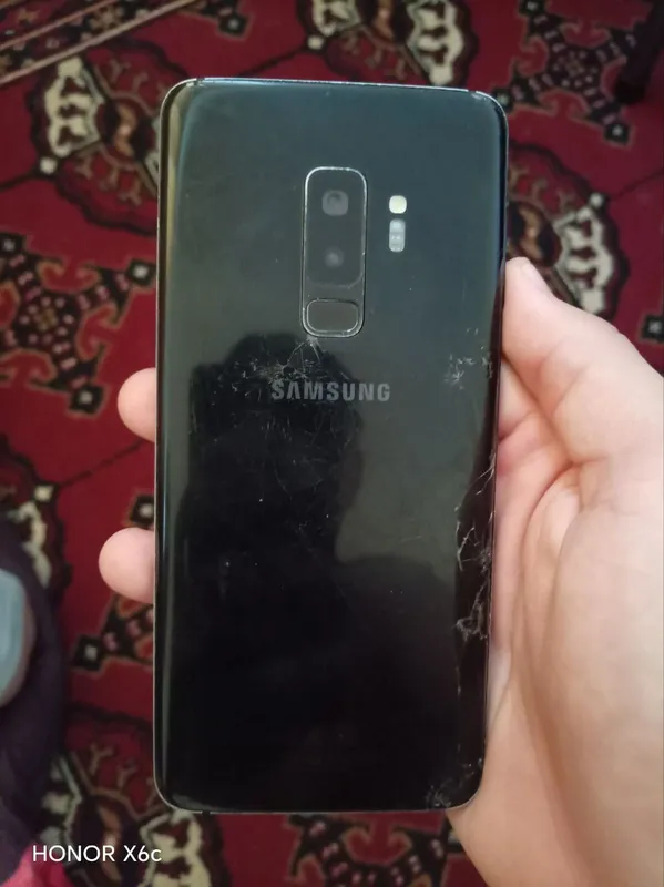Samsung Galaxy S9+ — фото 3