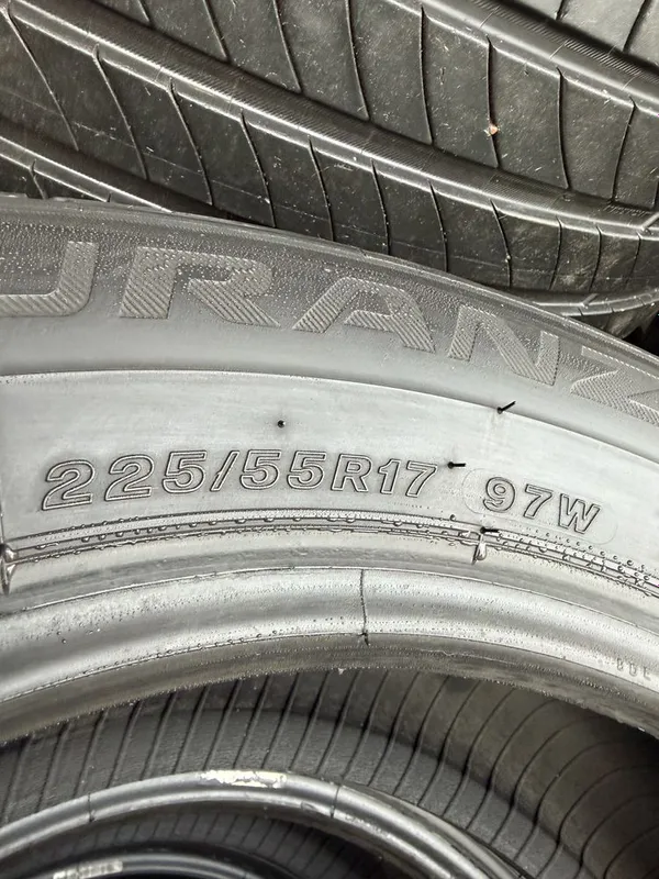 BRIDGESTONE Balon Sotiladi 225/55/17 4 BRIDGESTONE Balon Sotiladi 225/55/17 4
