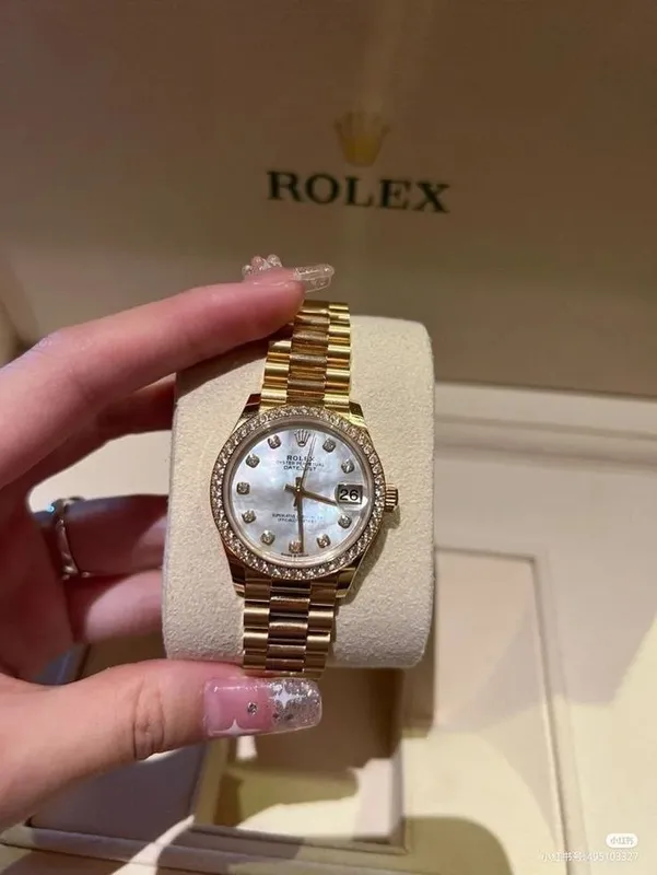 Часы ROLEX 2 Часы ROLEX 2