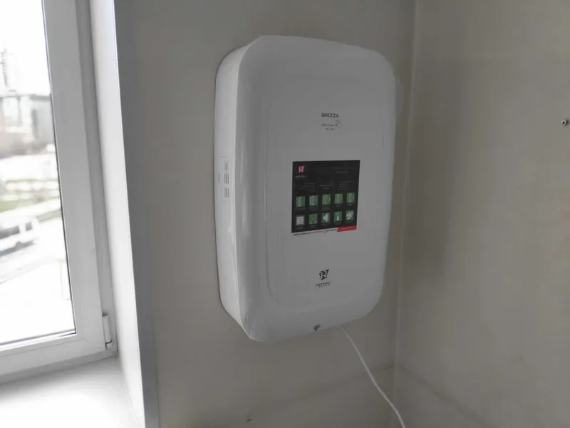Бризер Royal Clima BREZZA 3 Бризер Royal Clima BREZZA 3