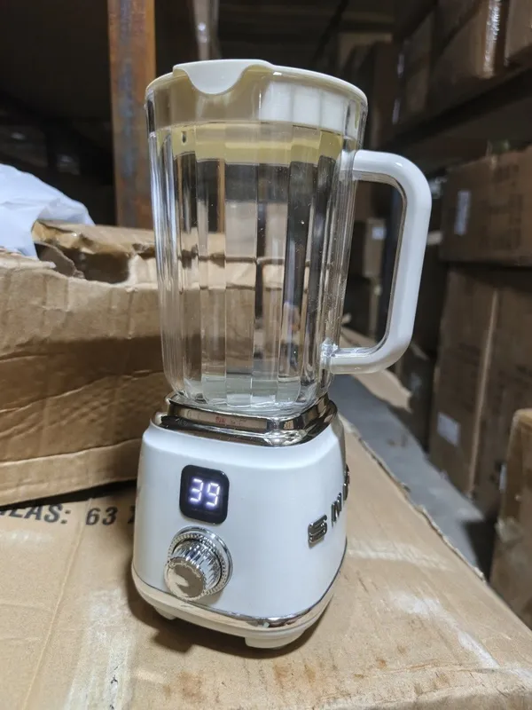 Блендер стационарный SMEG BLF03WHEU, цвет белый глянцевый 7 Блендер стационарный SMEG BLF03WHEU, цвет белый глянцевый 7