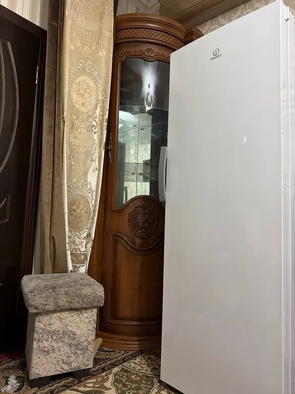 Шкаф пинал