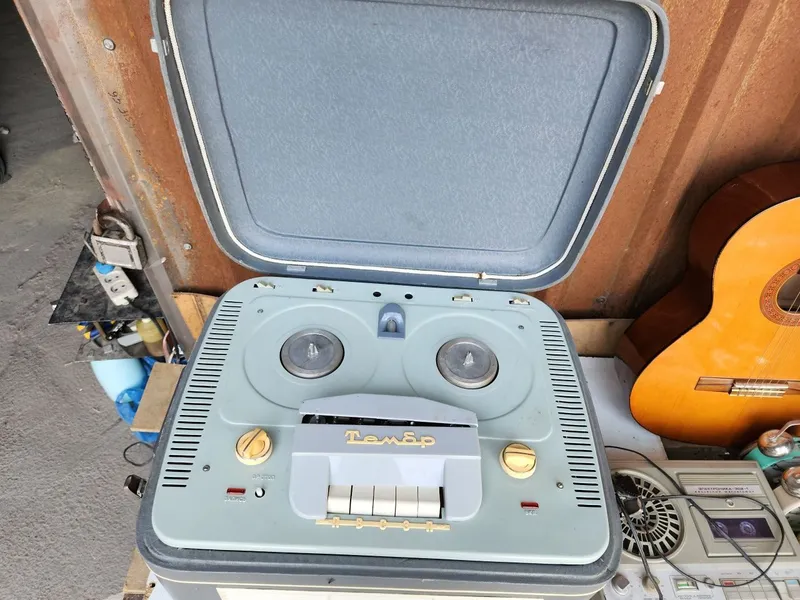 "Тембр" (Tembr) markali g'altakli magnitofon (reel-to-reel tape record 1 "Тембр" (Tembr) markali g'altakli magnitofon (reel-to-reel tape record 1