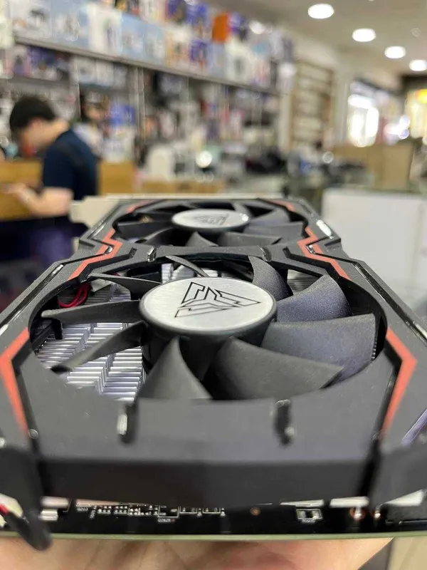 Видеокарта amd radeon rx 580 — фото 2