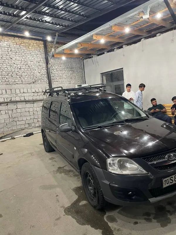 Lada largus 2016 2