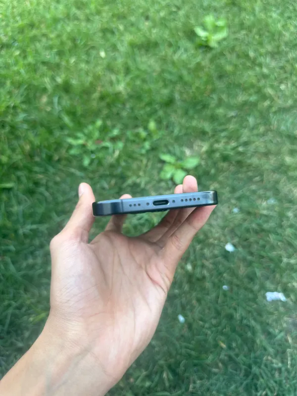 iPhone 16 Pro dual sim 7