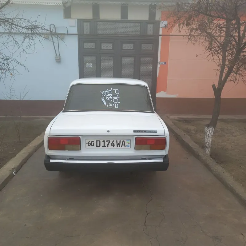 Lada jiguli vaz 2107 — фото 1