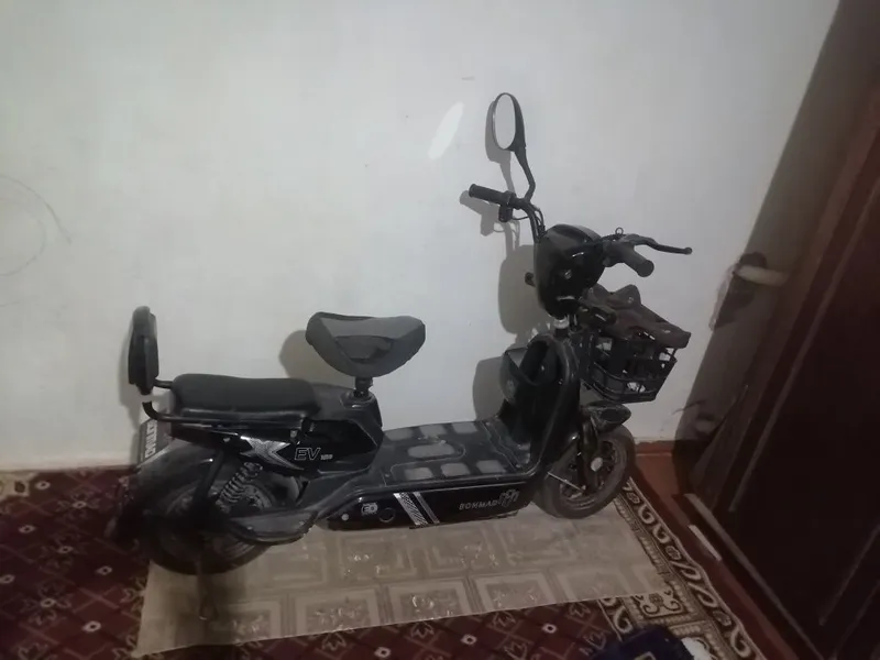 sukuter yangi tiniq hali