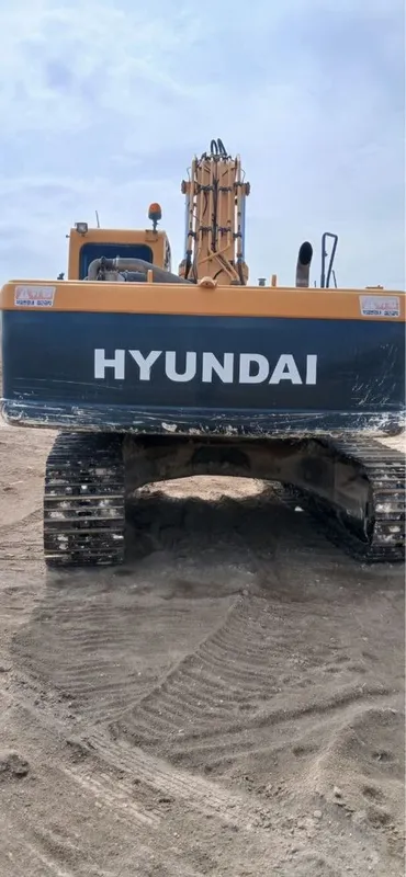 Hyundai 300 sotiladi ekskavator srochna — фото 2