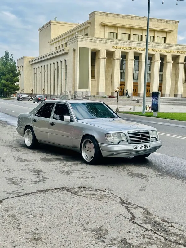 Mercedes Benz W124 4 Mercedes Benz W124 4