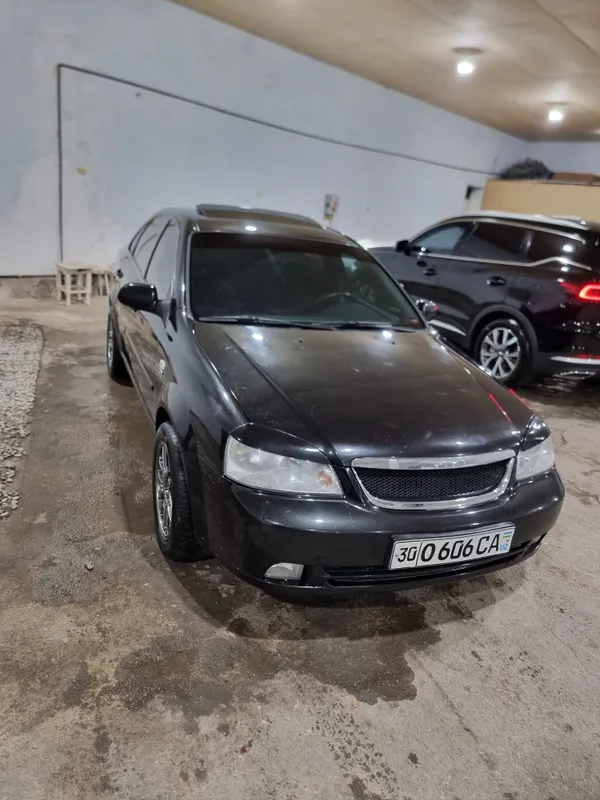 Sotiladi Lacetti 1.8 AT 4