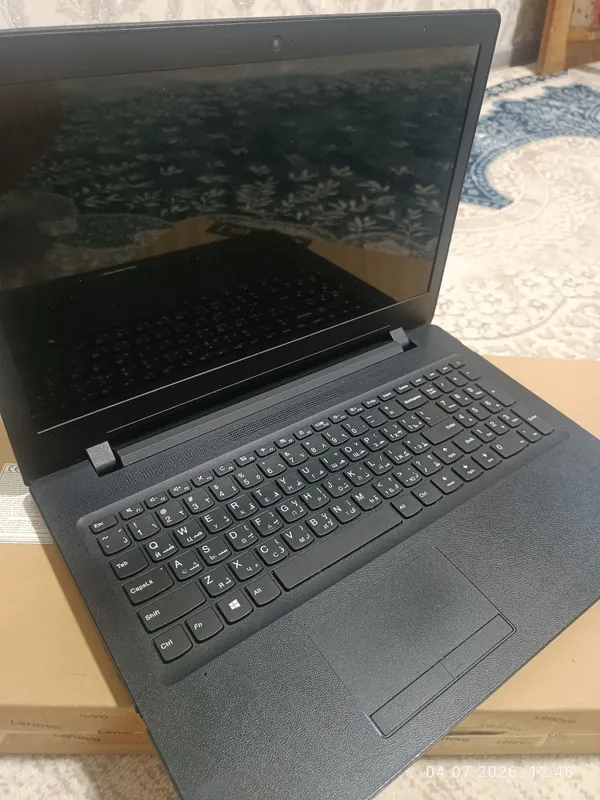 Ноутбук Lenovo 10 Windows 1