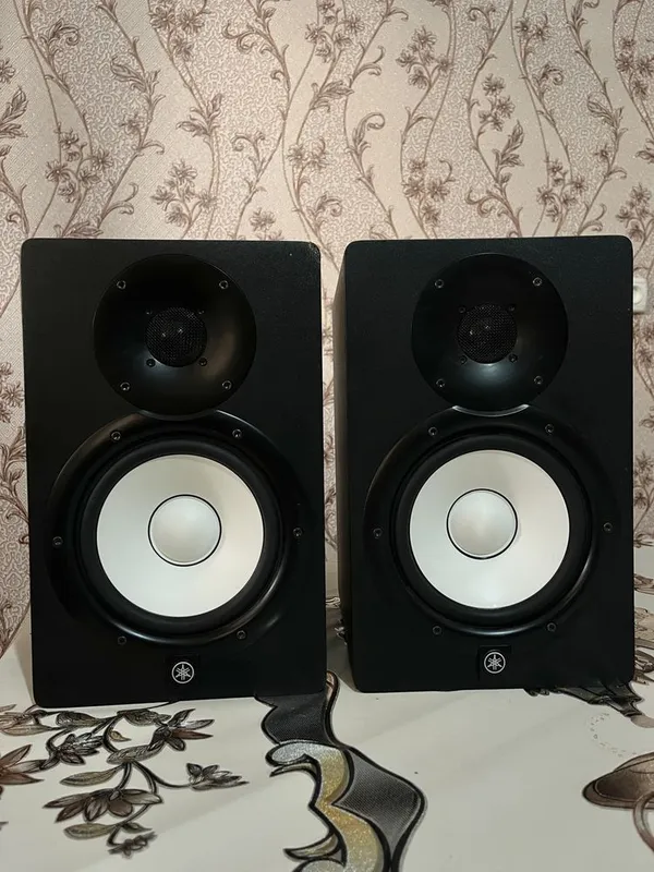 Yamaha HS7 студийные мониторы