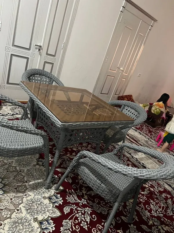 Ideal xolatdagi ustal kursi va Бигавой дарошка sotiladi