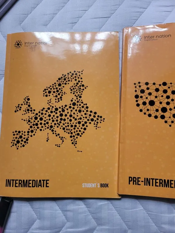 Продам книги по алгебре и английскому языку