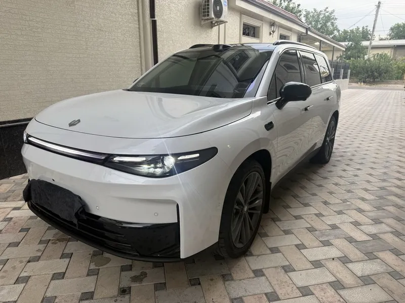 leapmotor c 16 restaling 2025 full ev elektra