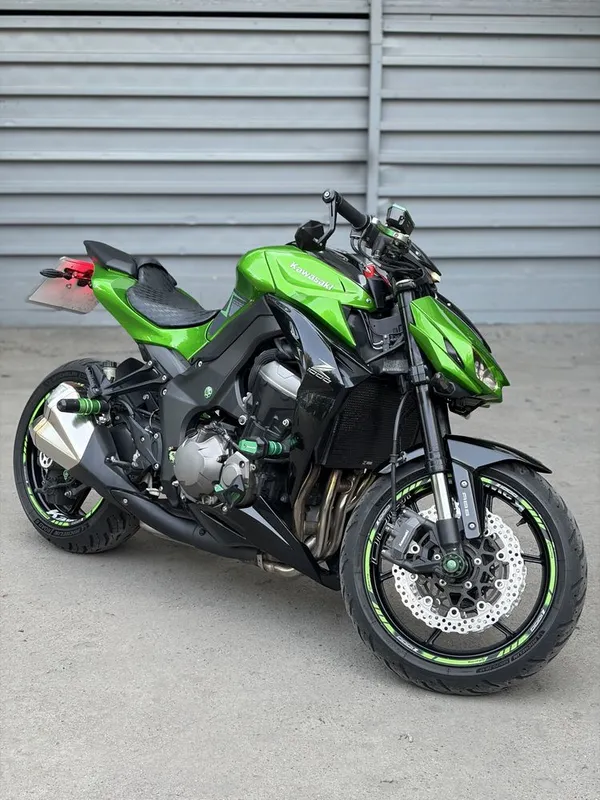 KAWASAKI Z1000 Суперстрит 7 KAWASAKI Z1000 Суперстрит 7