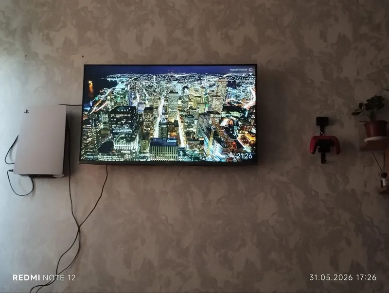 Playstation 5 + 2 аккаунта 80+ игр