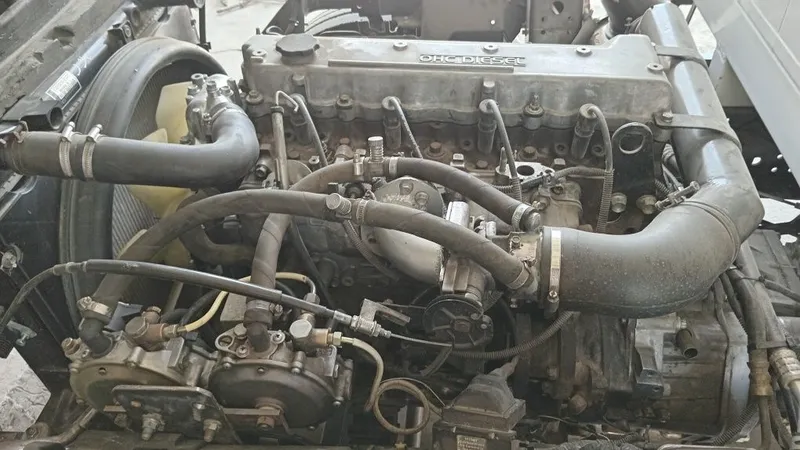 Avtobus motor sotiladi 2 Avtobus motor sotiladi 2