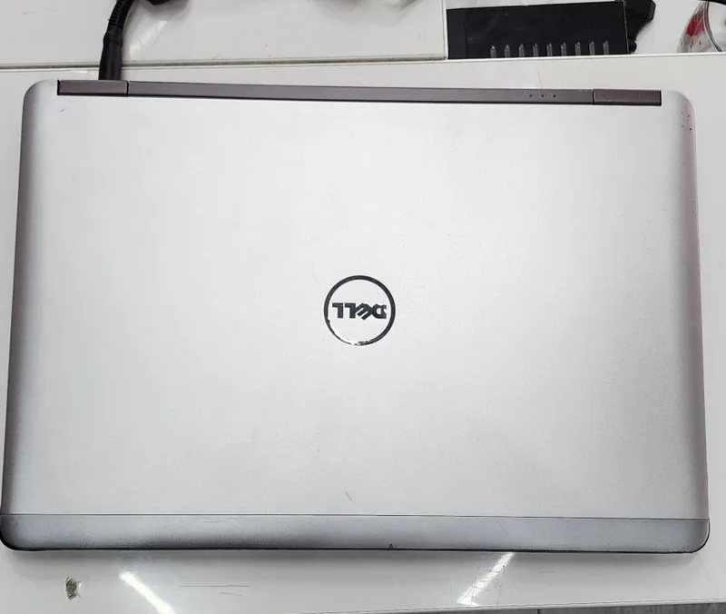 Dell Latitude E7440 14" LED Ultrabook - Intel Core i5 i5-4300U 1.90 GH