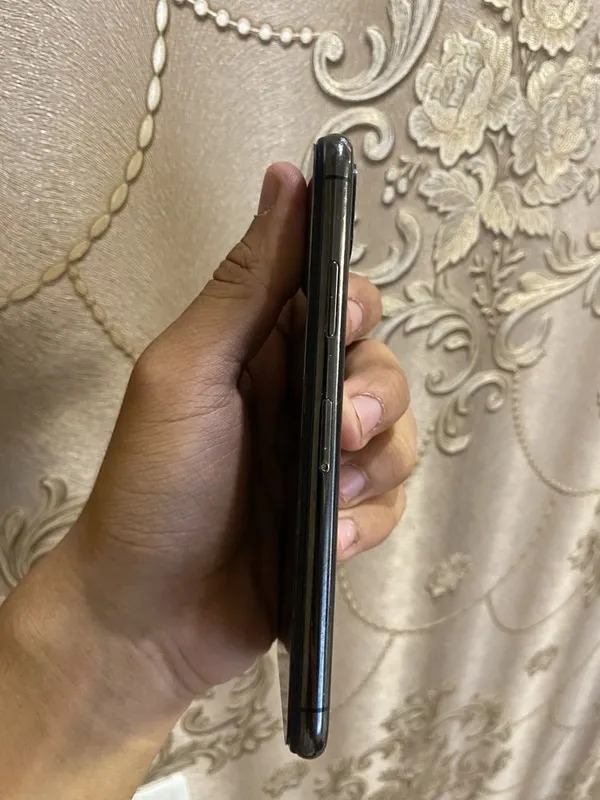 Iphone X 265gb.Ekran alishgan. Batareyka 100% useleniy qilingan 4 Iphone X 265gb.Ekran alishgan. Batareyka 100% useleniy qilingan 4