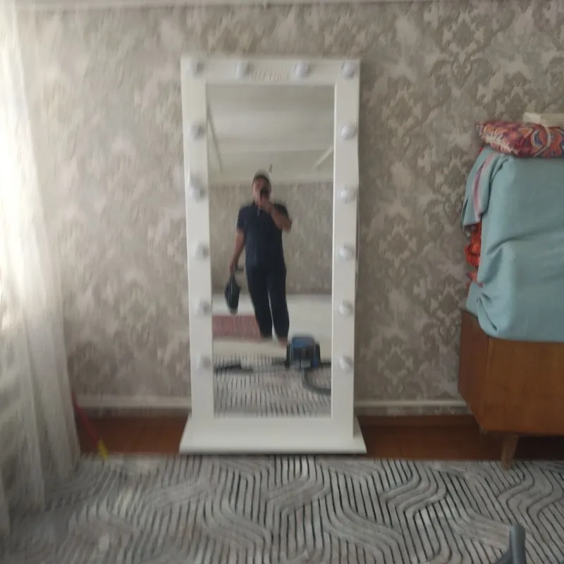 ГРИМЕРНОЕ ЗЕРКАЛО с LED-подсветкой 190×80(+ -) ГРИМЕРНОЕ ЗЕРКАЛО с LED-подсветкой 190×80(+ -)