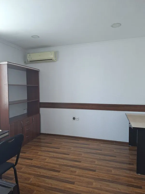 Офисы от 18 м2 - 65 м2 на ул.Гагарина 2