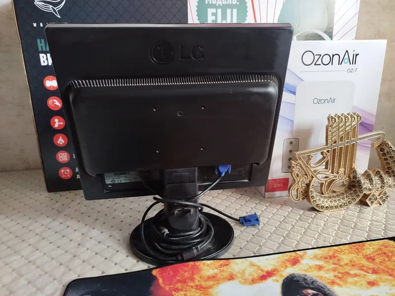 Kompyuter uchun LG monitori aʼlo holatda 1 Kompyuter uchun LG monitori aʼlo holatda 1