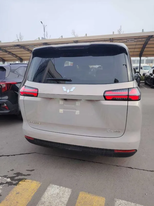 Продаётся Wuling Starlight 730 (ELEKTRO 530 запас хода) — фото 1