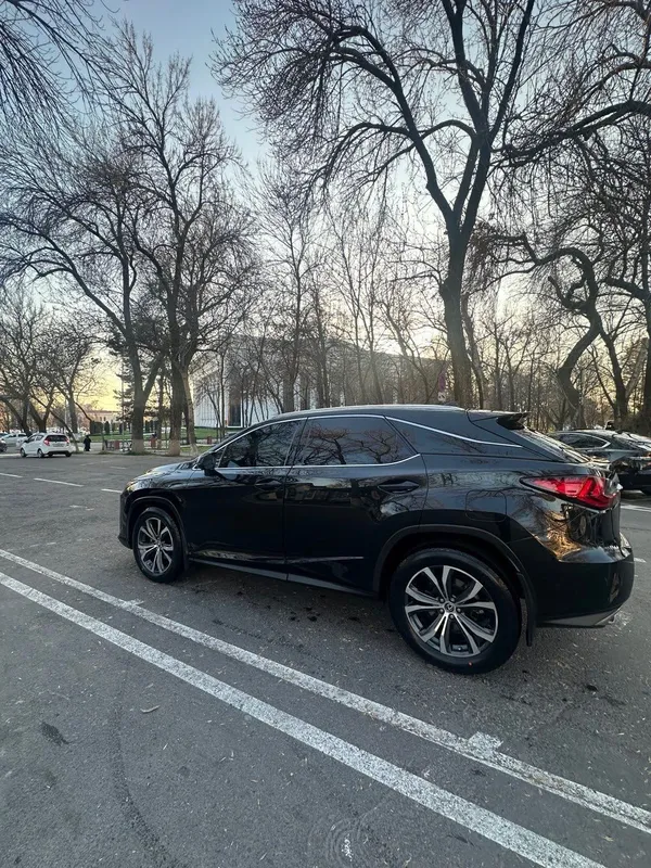 Lexus RX 350, 2019, 90 000km — фото 1