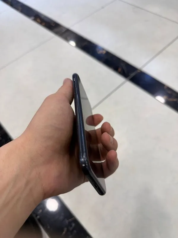 Iphone Xr idela xolatda 2