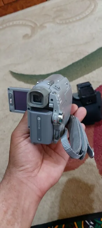 Fotoapparat Sone x5 sotiladi 3