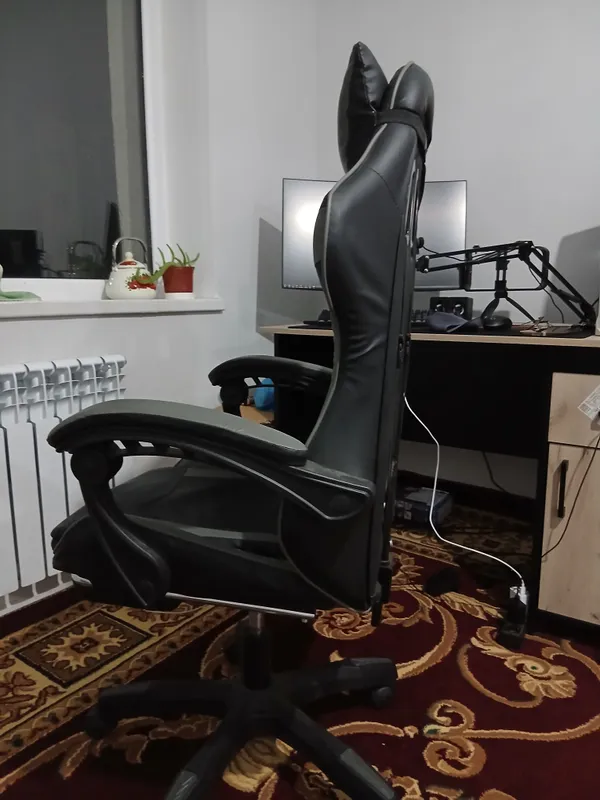 Игровое кресло 2 Игровое кресло 2