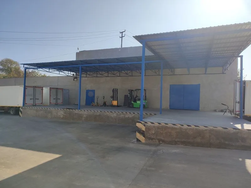 Katta logistika yoki distribyutorlar un. 2000 m² ombor qulay joylashuv — фото 2