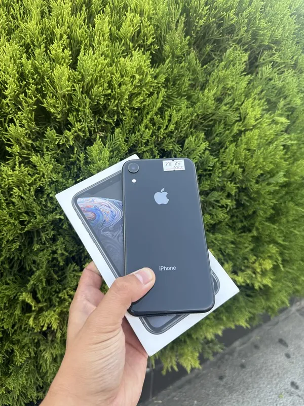 Iphone xr sotiladi 2 Iphone xr sotiladi 2