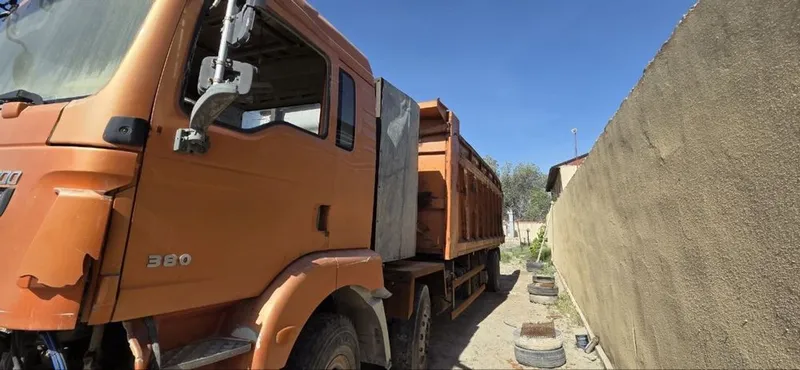 Самосвал SHACMAN M3000 сотилади 2