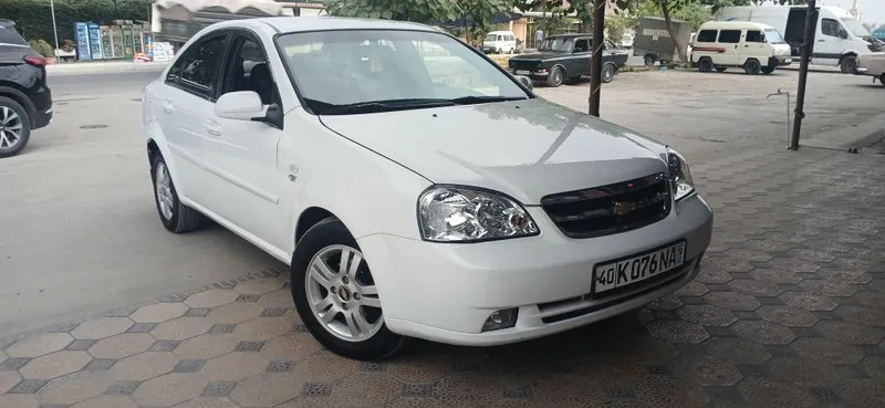 Lasetti 1.8 rasxoti yoq 1