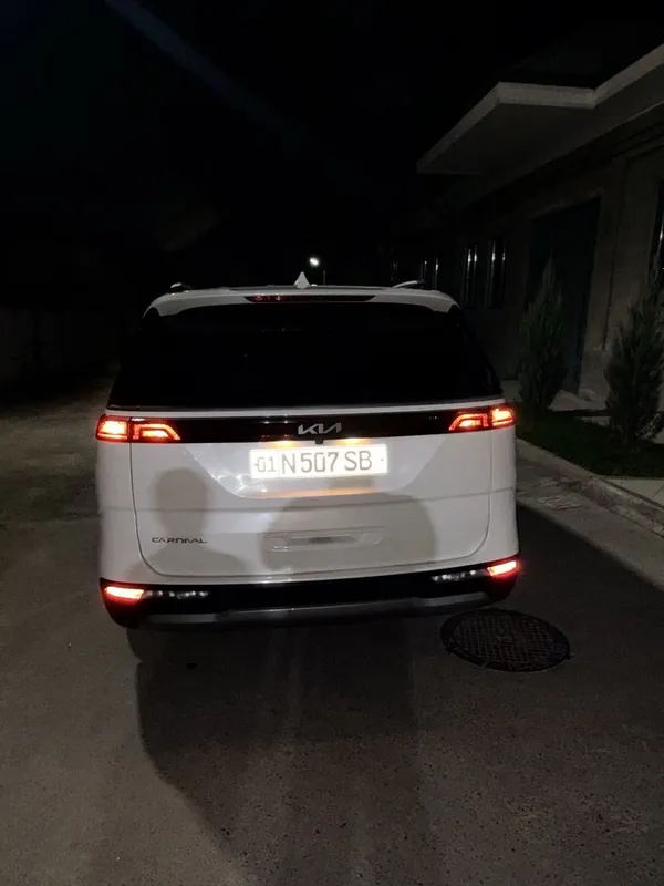 Kia Carneval 2022 yil Restayling 4 Kia Carneval 2022 yil Restayling 4