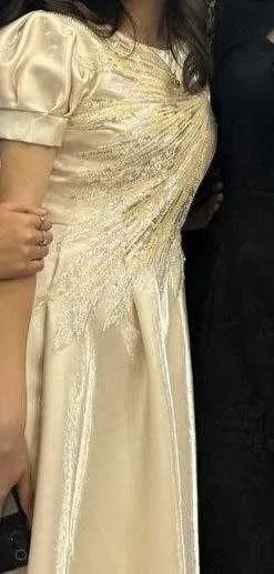 Qiz bolalar kiyimi