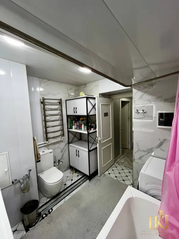 Продаётся 4-комнатная квартира, 82 м², Юнусабадский район 9