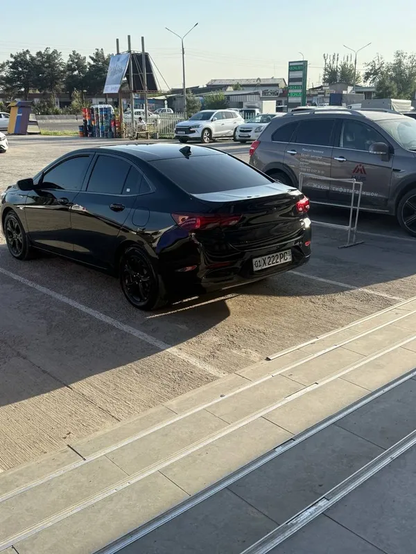 Chevrolet Onix 2024 2 Chevrolet Onix 2024 2