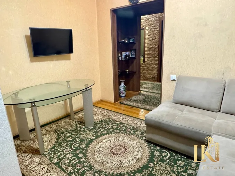 Продаётся 3-комнатная квартира, 86 м², Яккасарайский район (ориентир: ГАИ Глинка) 3