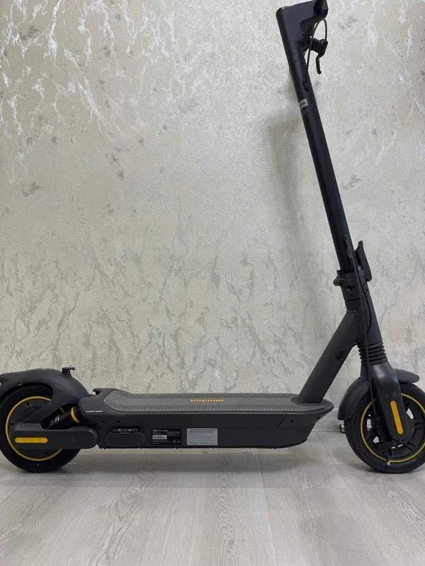 Абсолютно НОВЫЙ Электросамокат Ninebot KickScooter MAX G65E (32 км/ч) — фото 1