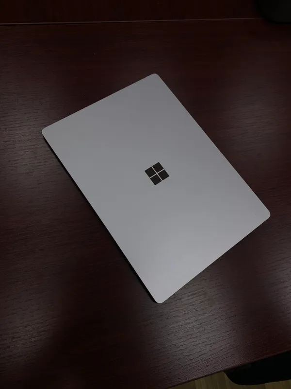 Micrasoft Surface Laptop 4 3