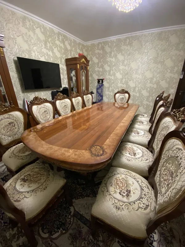Стол , стулья