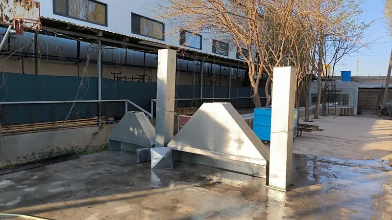 Sotiladi 2.5 1.5 m