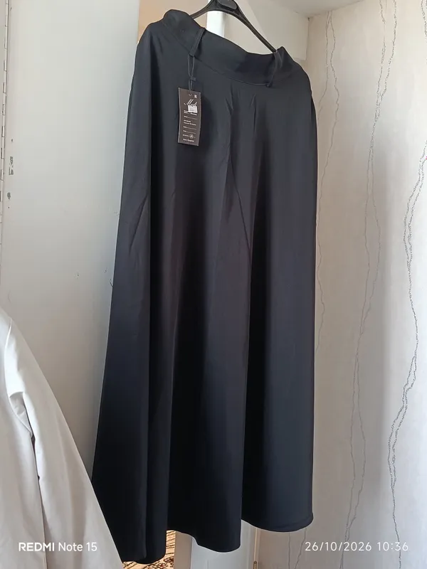 Zamonaviy model. Holati yangi, kiyilmagan. 3